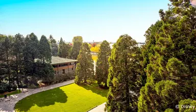 Disney's Sequoia Lodge
