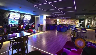 Diva Hotel