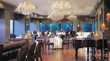 Divani Caravel