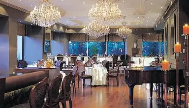 Divani Caravel