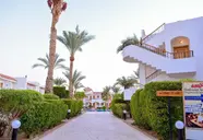 Dive Inn Resort