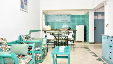 Dive Inn Resort