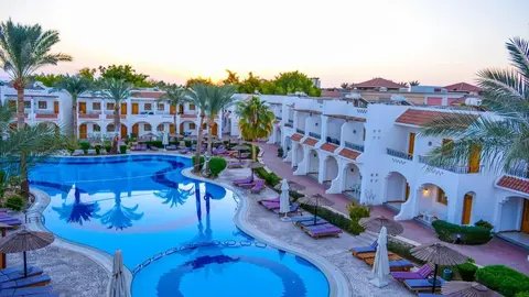 Hotel Dive Inn Resort