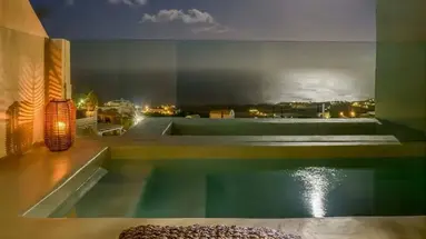 Divelia East Suites