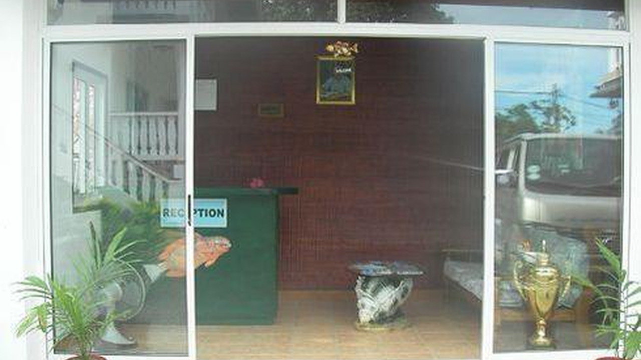 Divers Lodge