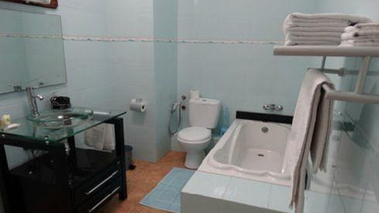 Divers Lodge