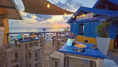 Divi Flamingo Beach Resort