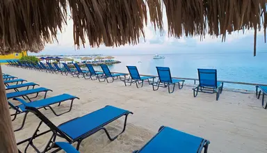 Divi Flamingo Beach Resort