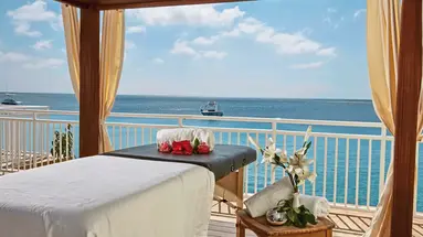 Divi Flamingo Beach Resort
