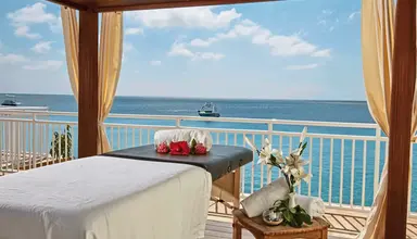 Divi Flamingo Beach Resort