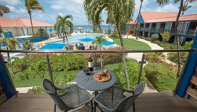 Divi Flamingo Beach Resort