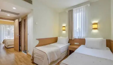 Dobedan Beach Resort Comfort Side