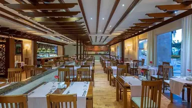 Dobedan Beach Resort Comfort Side