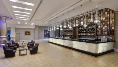 Dobedan World Palace
