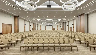Dobedan World Palace