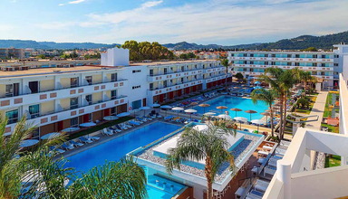 Dodeka Sea Resort