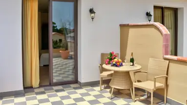 Dolcestate Village
