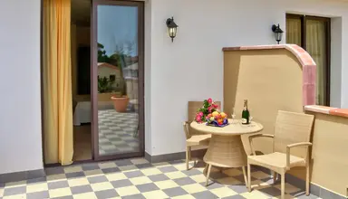 Dolcestate Village