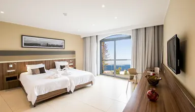 Dolmen Resort