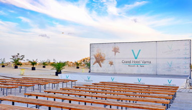 Dolphin Grand Varna