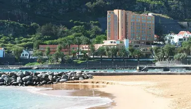 Dom Pedro Madeira Ocean Beach