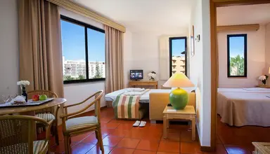 Dom Pedro Marina