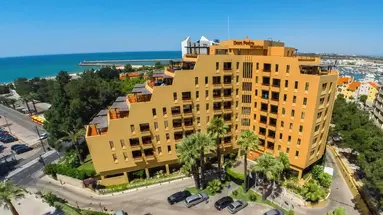 Dom Pedro Marina