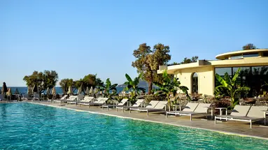 Domes Aulus Zante Autograph Collection