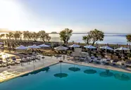 Domes Aulus Zante Autograph Collection