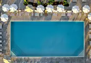 Domes Aulus Zante Autograph Collection