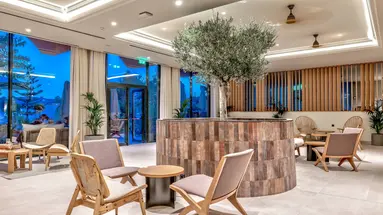 Domes Aulus Zante Autograph Collection