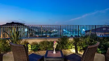 Dosso Dossi Golden Horn