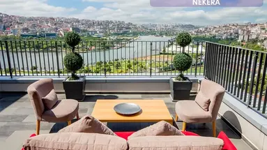 Dosso Dossi Golden Horn