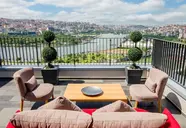 Dosso Dossi Golden Horn