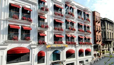 Dosso Dossi Old City