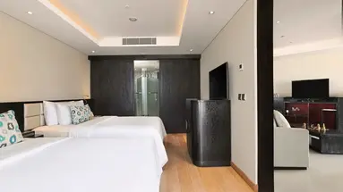 Double Six Luxury Suites