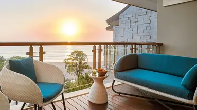 Double Six Luxury Suites