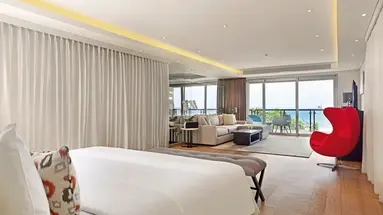 Double Six Luxury Suites