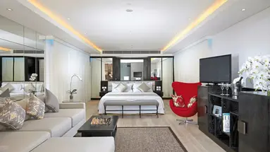 Double Six Luxury Suites