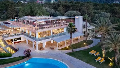 DoubleTree by Hilton Bodrum Isil Club