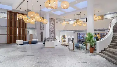 DoubleTree by Hilton Bodrum Isil Club
