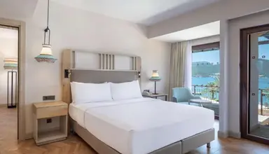 DoubleTree by Hilton Bodrum Isil Club