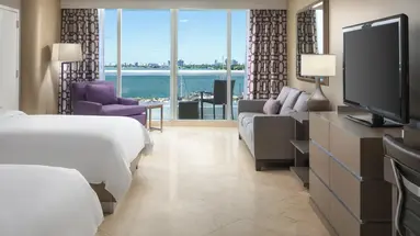 DoubleTree by Hilton Grand Hotel Biscayne Bay