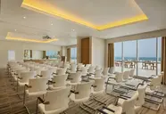 Doubletree by Hilton Jumeirah Beach