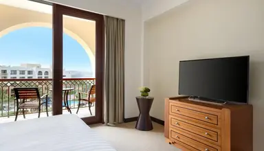 DoubleTree by Hilton Muscat Al Waha