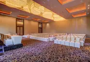 DoubleTree by Hilton Rajawarna Resort