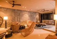 DoubleTree by Hilton Rajawarna Resort