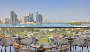 DoubleTree by Hilton Sharjah Waterfront Hotel & Residences