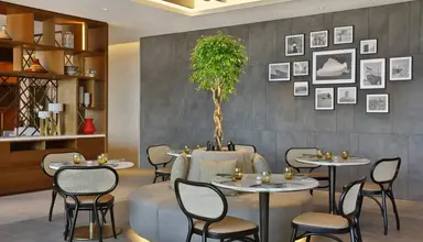DoubleTree by Hilton Sharjah Waterfront Hotel & Residences