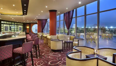 Doubletree by Hilton Sharks Bay